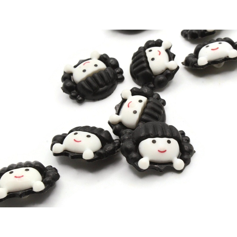 20 22mm Black Hair Girl Face Shank Buttons bI1