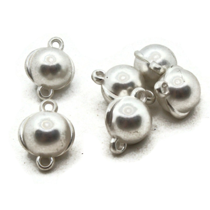 6 18mm Vintage Silver Plated Plastic Round Link Beads