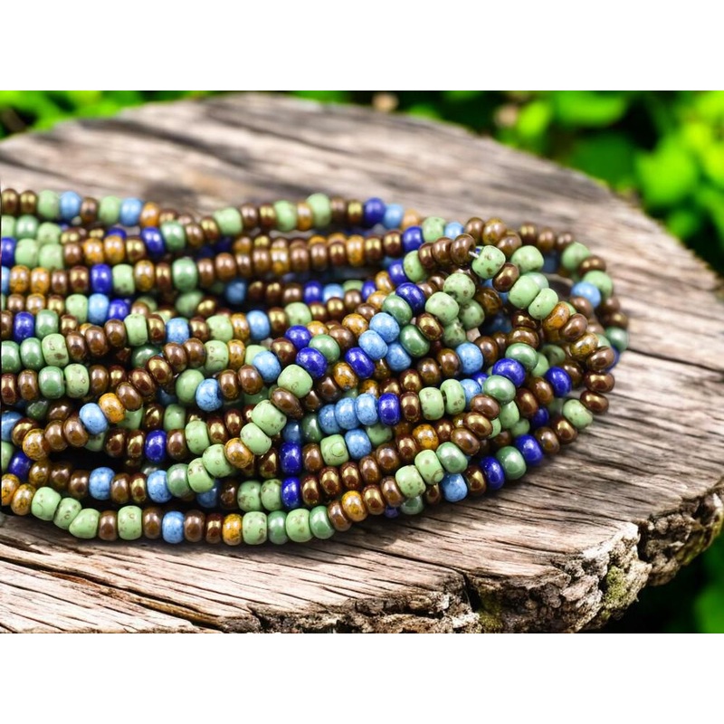 5/0 Aged Meiji Picasso Mix Seed Bead Mix (21″ Strand)