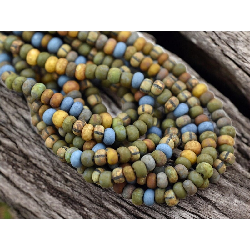5/0 Matte Andromeda Striped Picasso Mix Seed Beads (20″ Strand)
