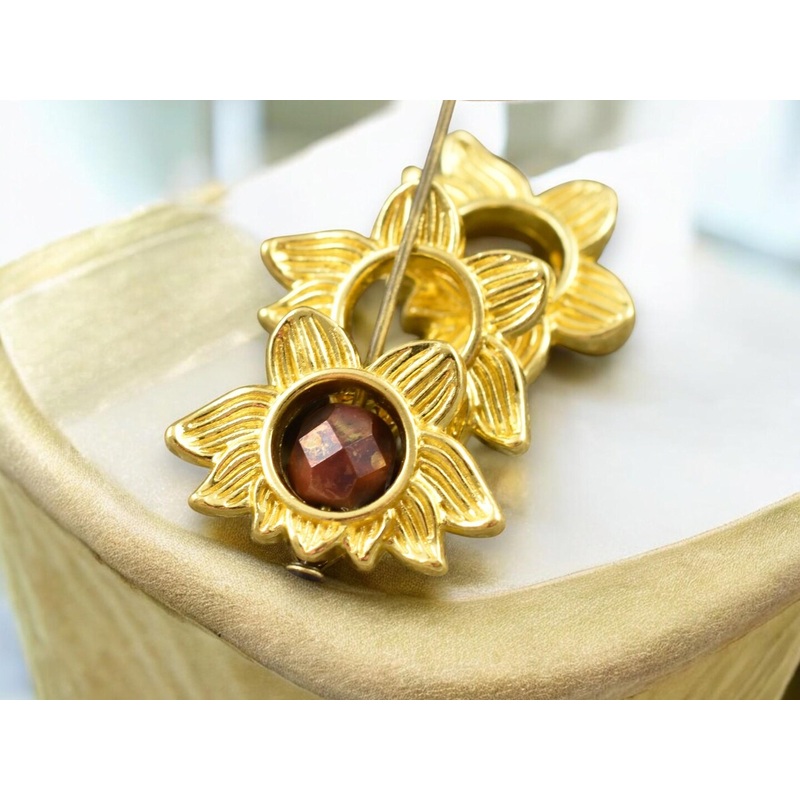 *15* 14x19mm Bright Gold Lotus Flower Bead Frames