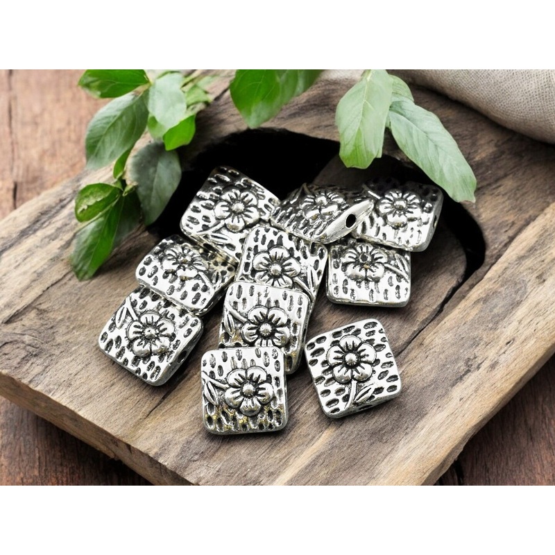 *50* 10mm Antique Silver Flower Design Beveled Square Beads