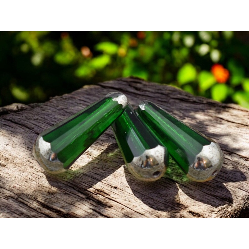 *6* 8x20mm Silver Tipped Emerald Faceted Drop Beads