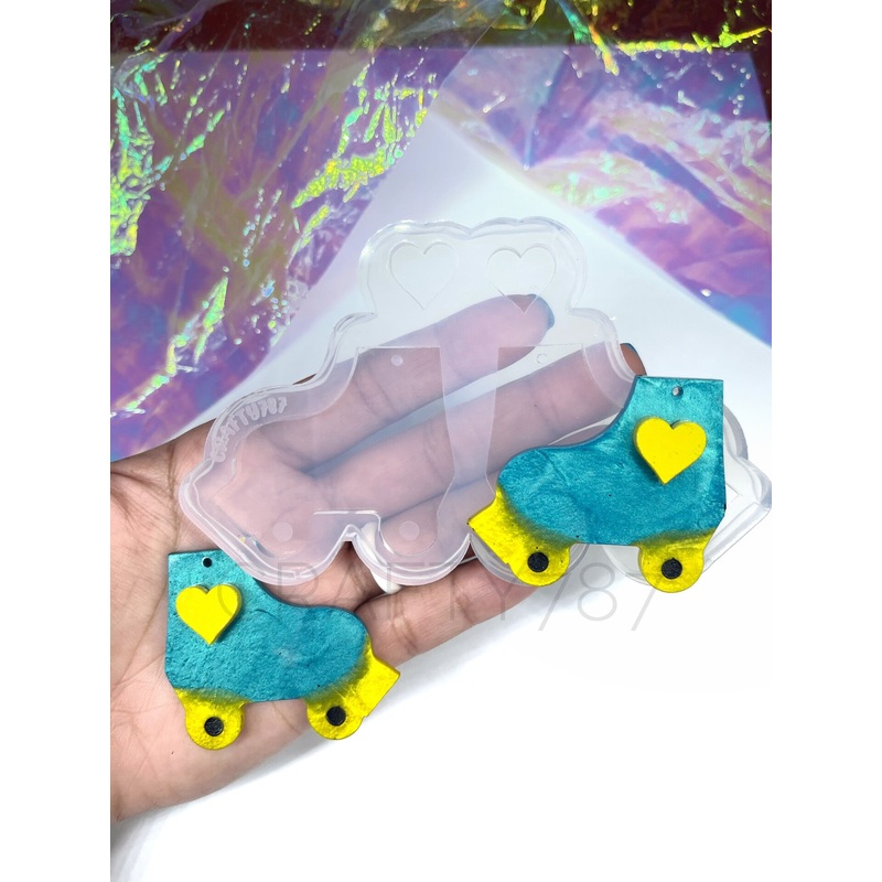 Roller Skates Dangle/Keychain Earrings Silicone Mold (C9)